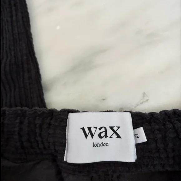 Wax London jumbo corduroy trousers in black - Picture 2 of 5